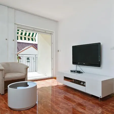 Fantasy Apartamento